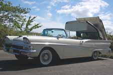 Vintage 1958 Ford Fairlane 500 Skylinerin Stock Colonial White (M0755)